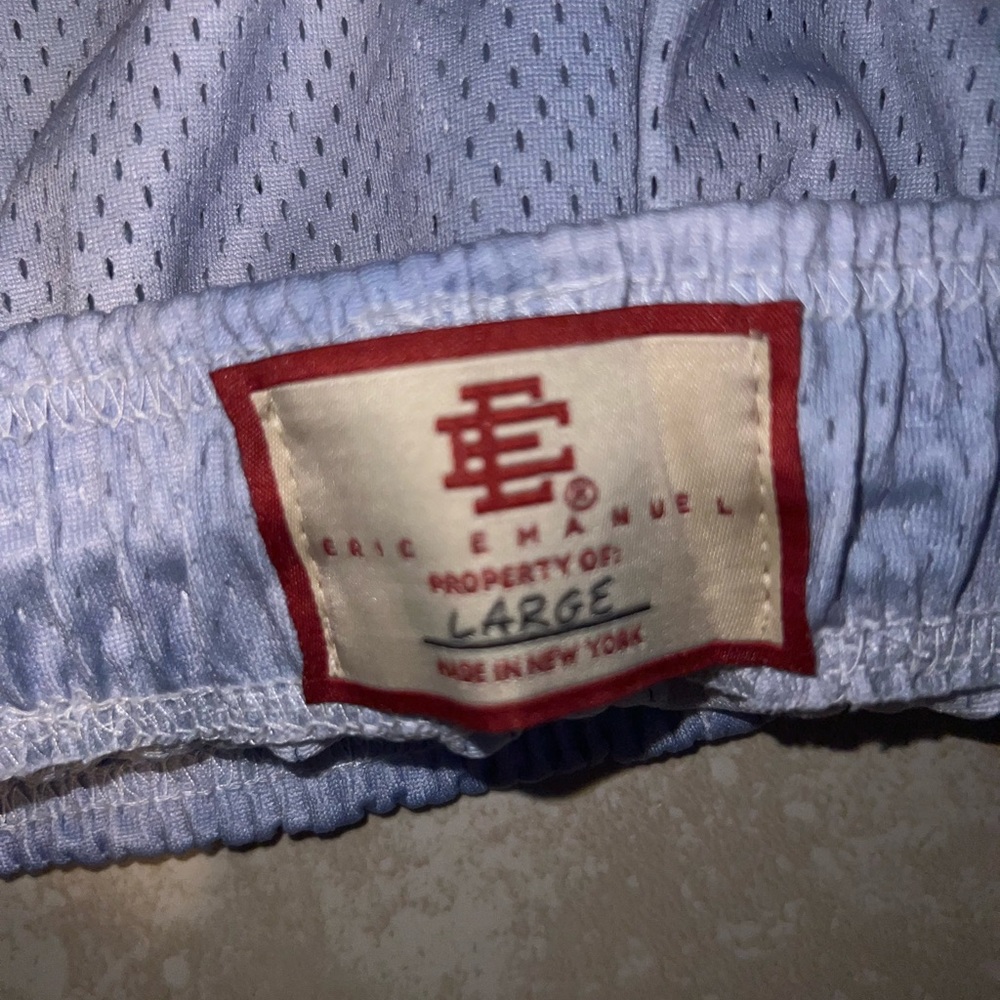 AUTHENTIC Eric Emanuel Shorts - Picture 3 of 5